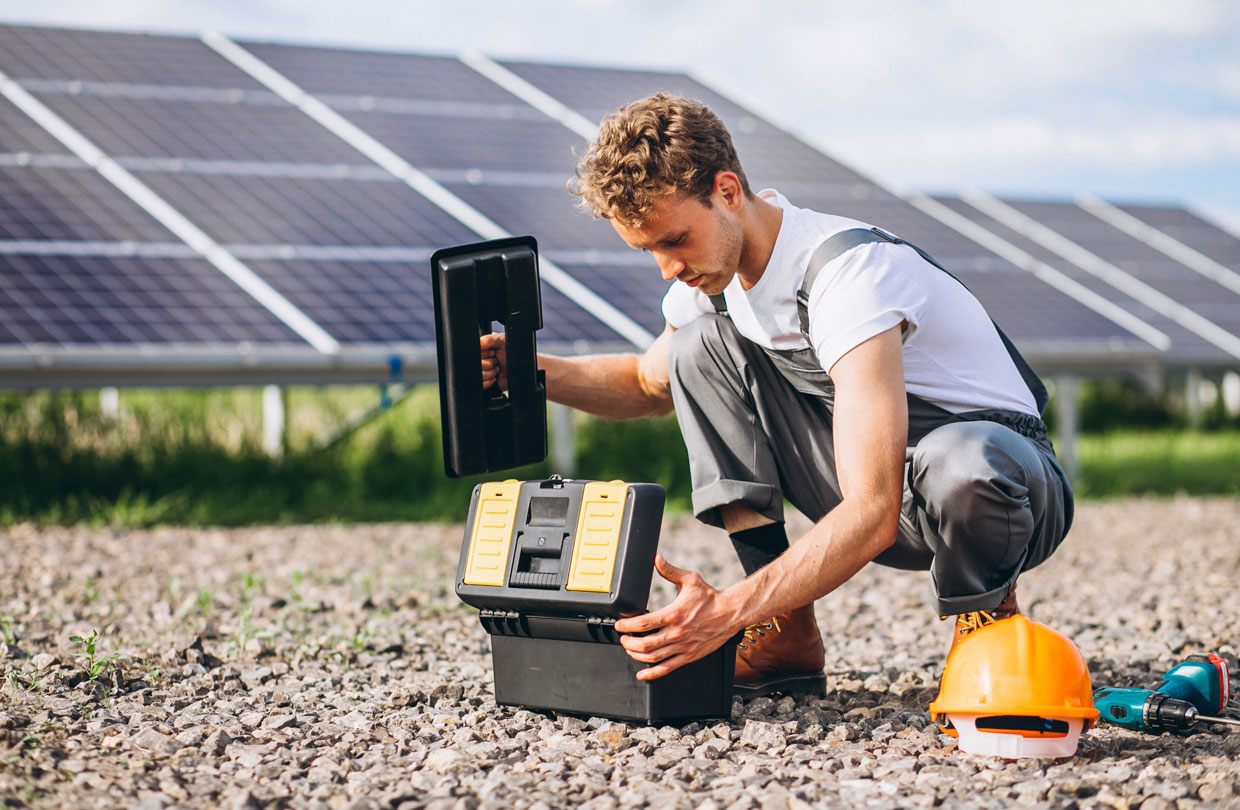 Common Myths About Solar Power Debunked Simply